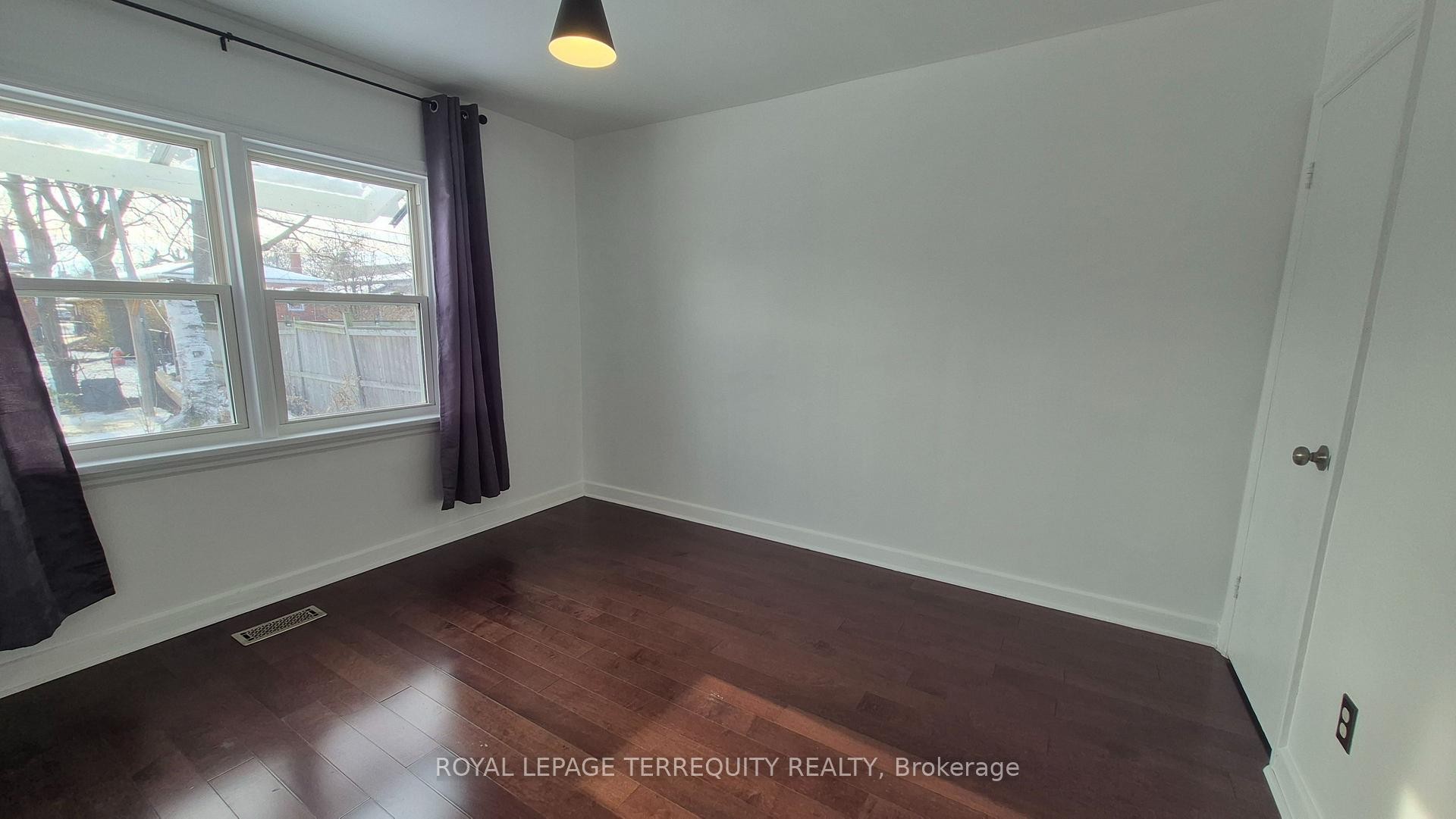 45 Forbes Road, Toronto, ON - Indoor Photo Showing Other Room