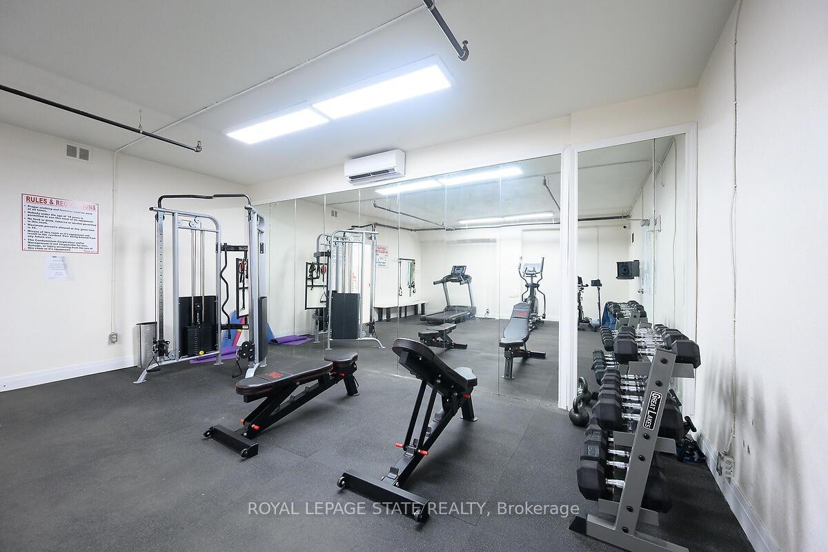 811-15 Albright Road, Hamilton, ON - Indoor Photo Showing Gym Room