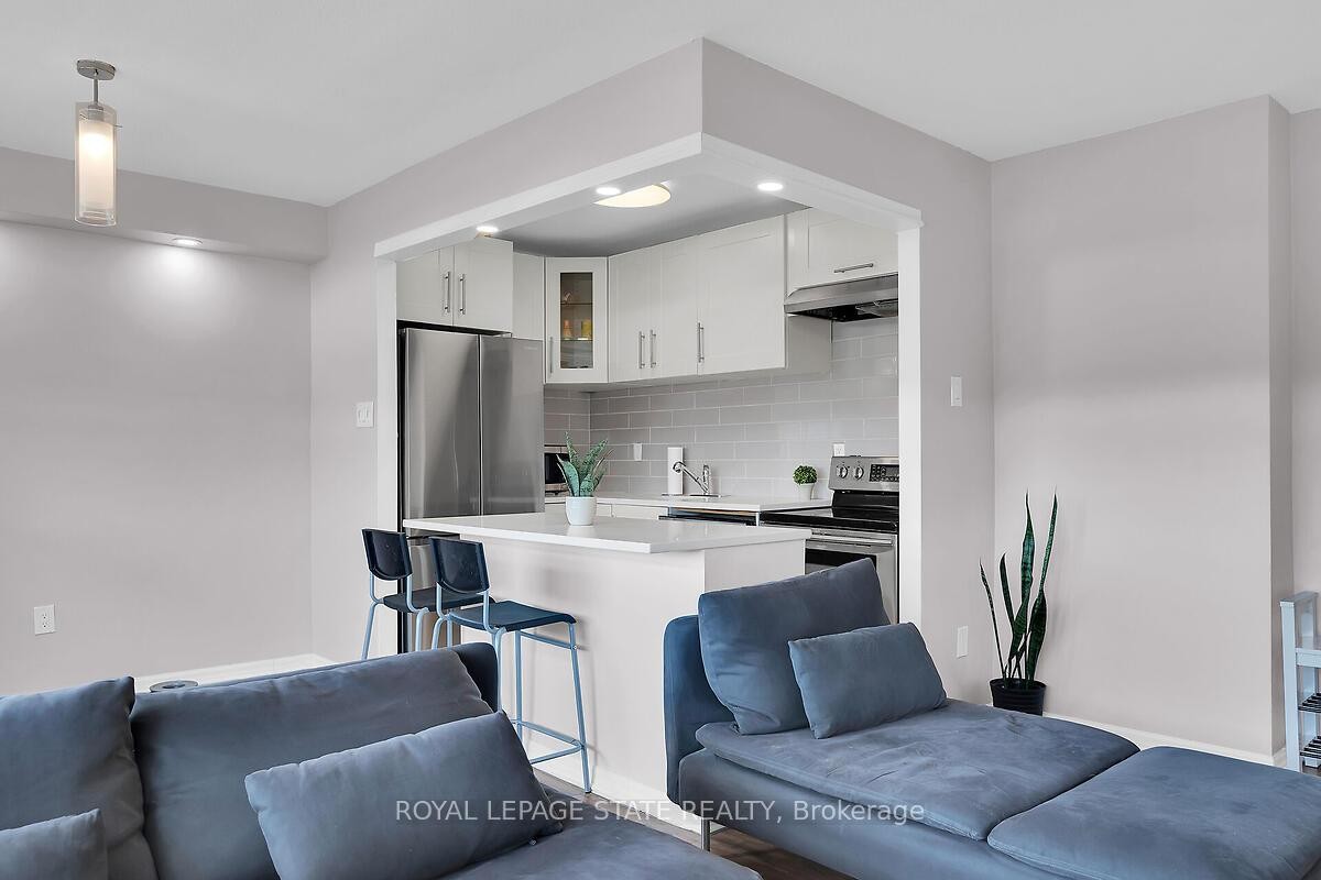 811-15 Albright Road, Hamilton, ON - Indoor