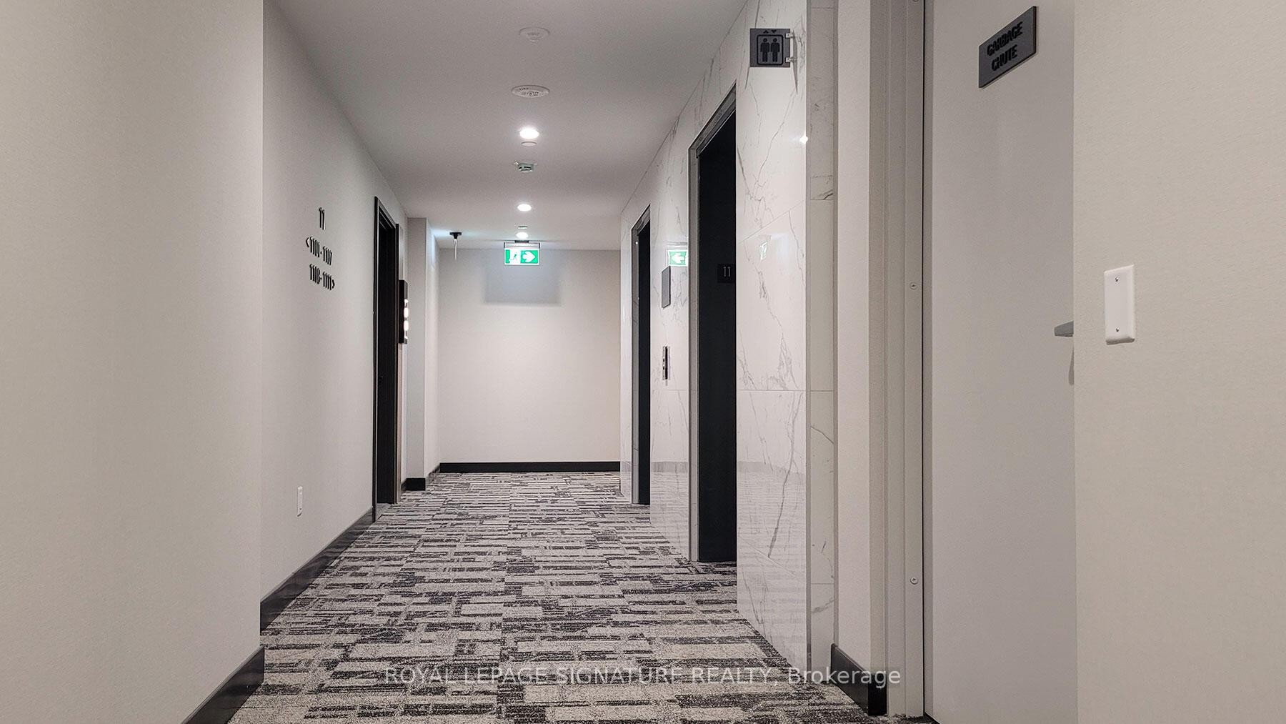 906-2525 Bathurst Street, Toronto, ON - Indoor Photo Showing Other Room