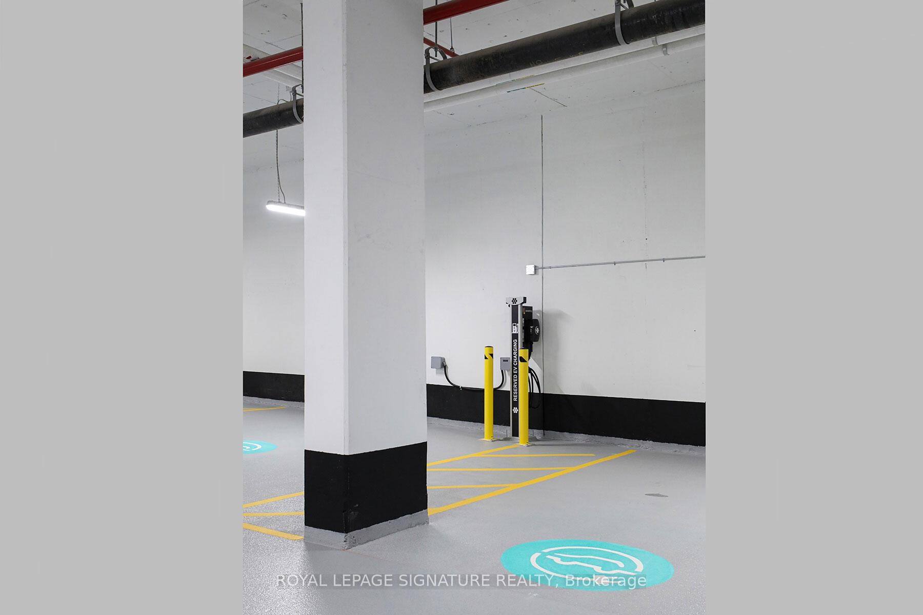 906-2525 Bathurst Street, Toronto, ON -