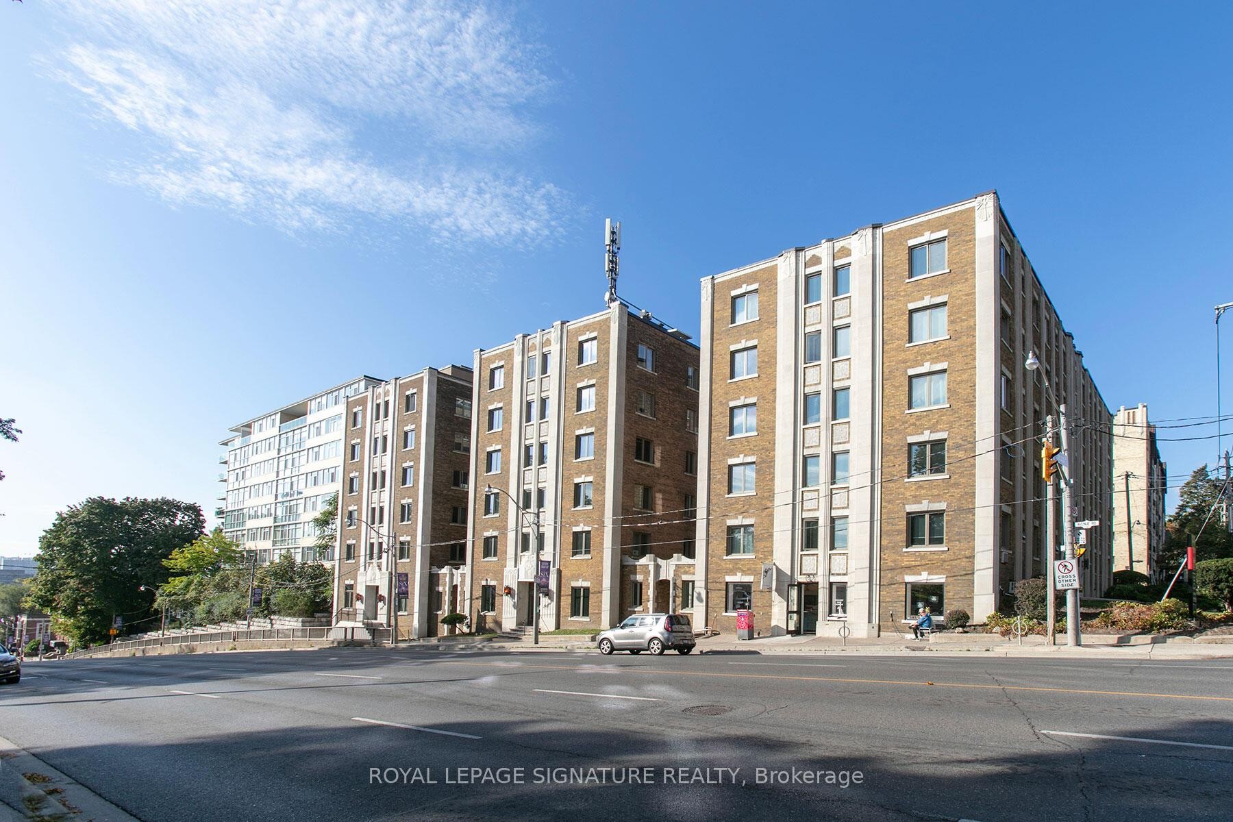 304-394 Avenue Road, Toronto, ON - Outdoor With Facade