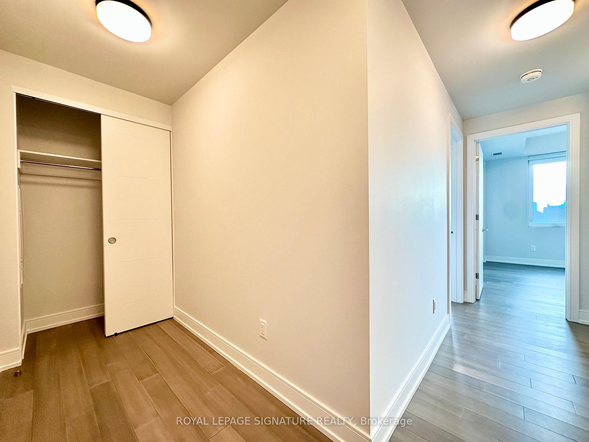 701-664 Spadina Avenue, Toronto, ON - Indoor Photo Showing Other Room