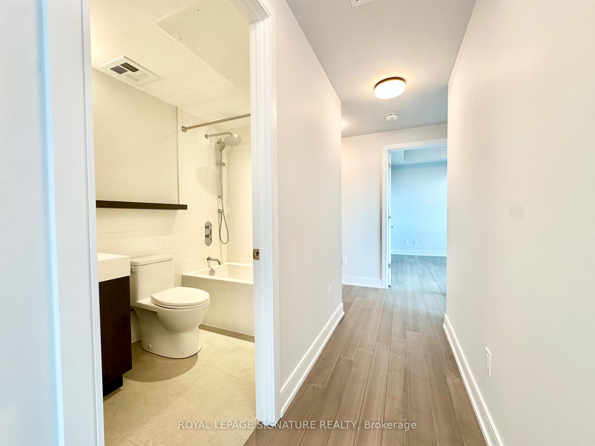 701-664 Spadina Avenue, Toronto, ON - Indoor Photo Showing Bathroom