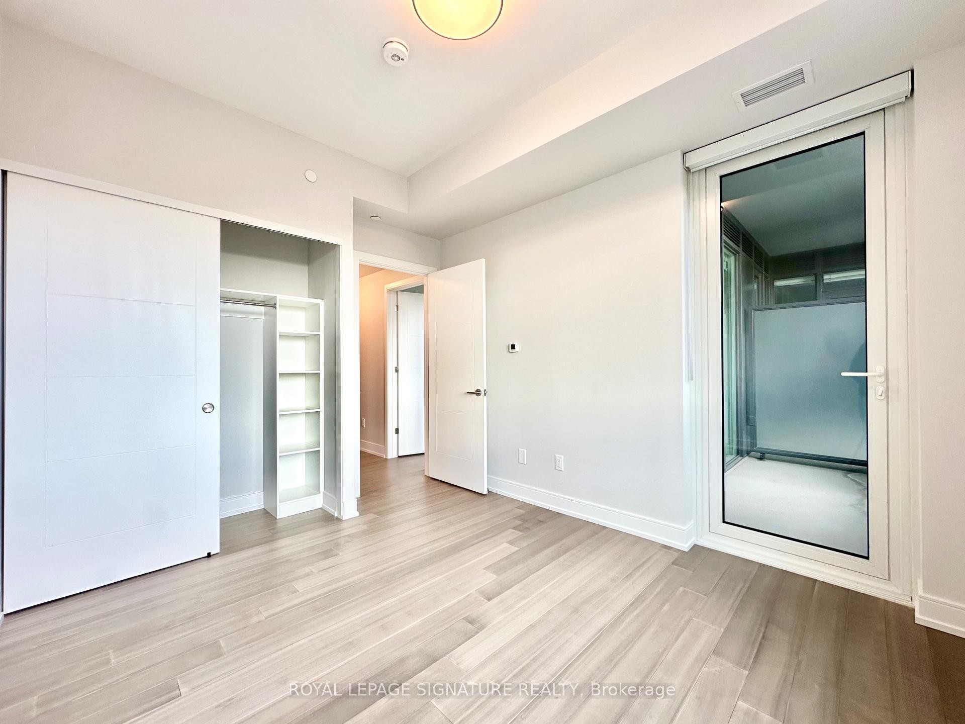 701-664 Spadina Avenue, Toronto, ON - Indoor Photo Showing Other Room