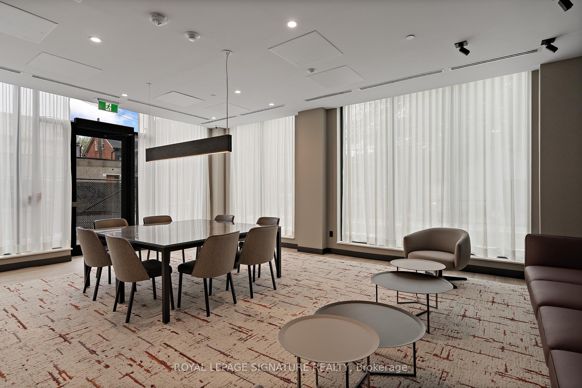 1002-664 Spadina Avenue, Toronto, ON - Indoor