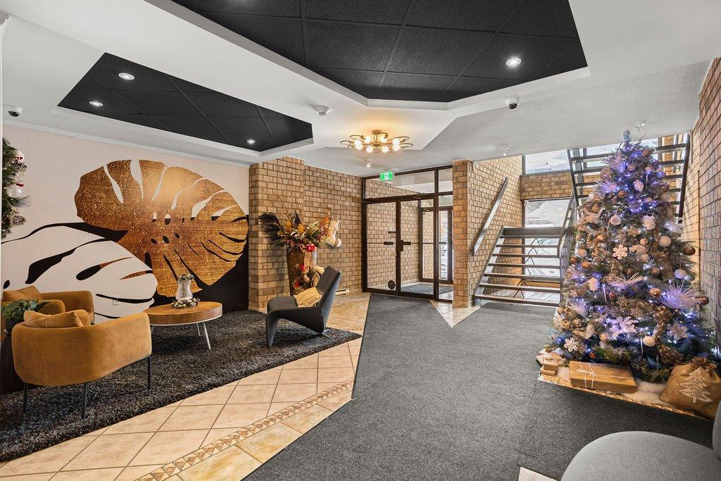 Autre - 601-4560 Prom. Paton, Laval (Chomedey), QC - Indoor Photo Showing Other Room