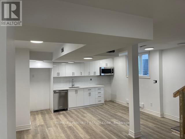 C - 13075 Highway 27, King, ON - Indoor Photo Showing Kitchen