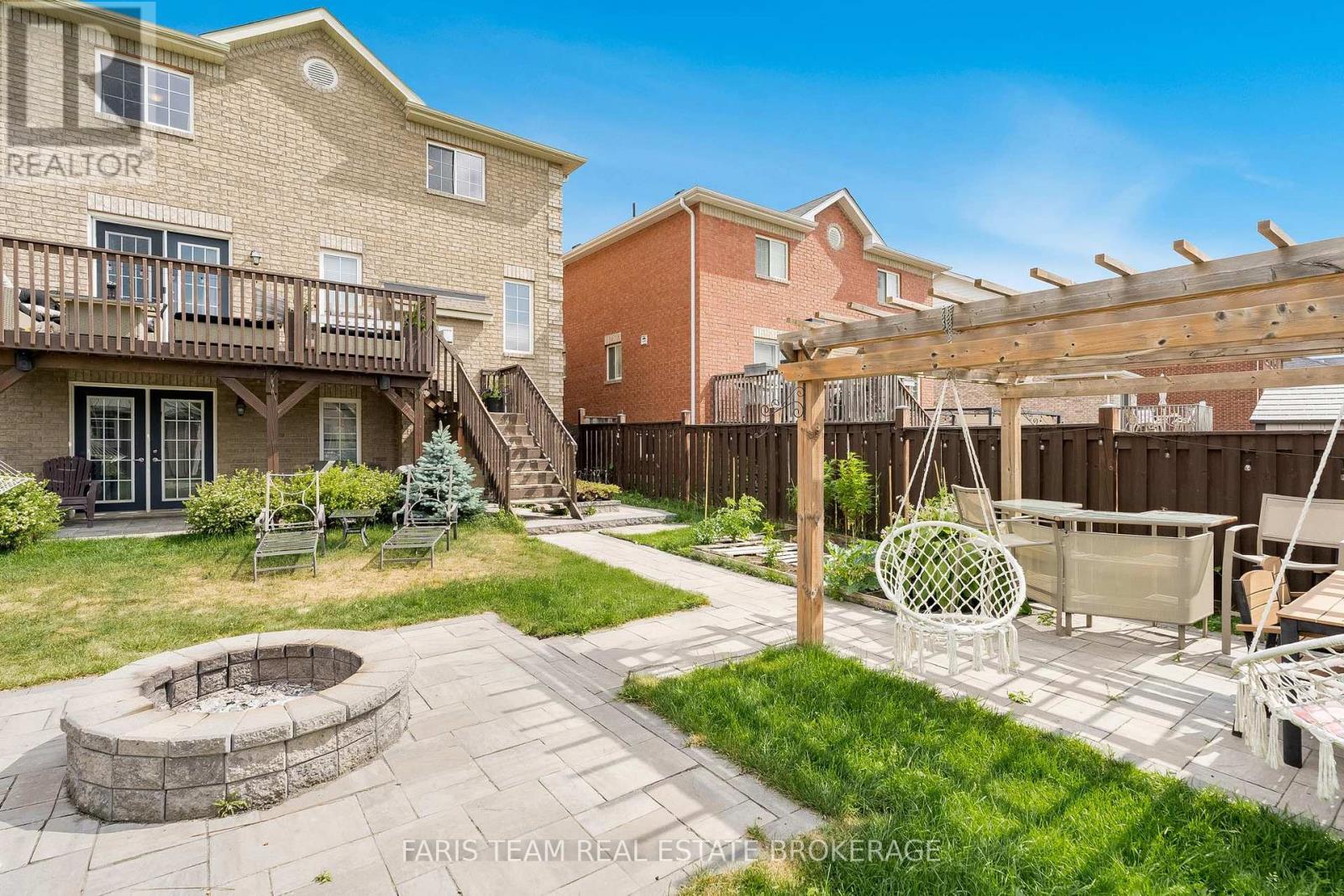 1373 Hunter Street, Innisfil, ON - Outdoor With Deck Patio Veranda