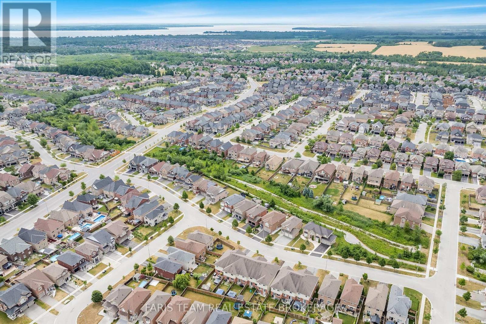 1373 Hunter Street, Innisfil, ON - Outdoor With View