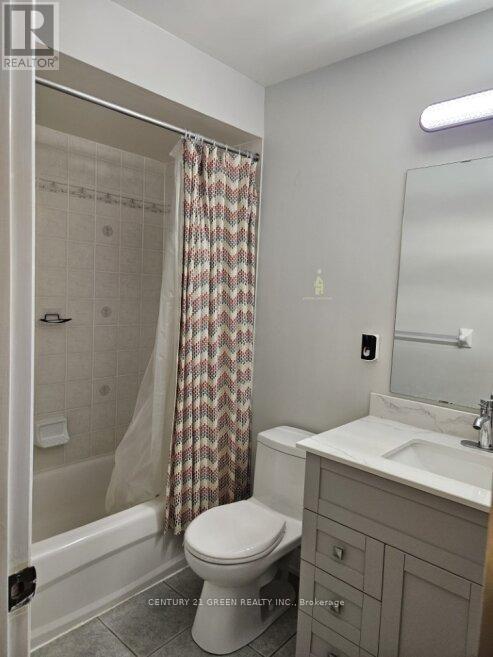Main & 2Nd Floor - 3299 Cactus Gate, Mississauga, ON - Indoor Photo Showing Bathroom