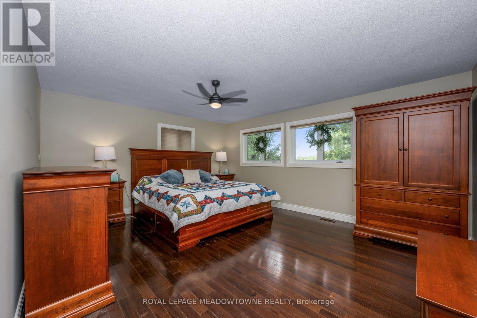 1 Cassidy Lane, Caledon, ON - Indoor Photo Showing Bedroom
