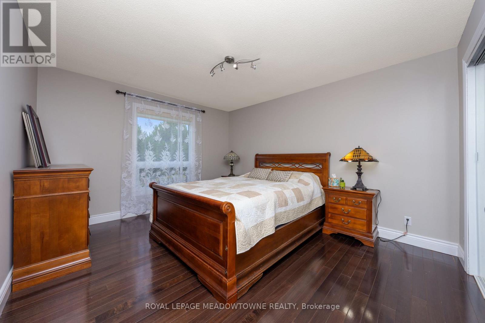 1 Cassidy Lane, Caledon, ON - Indoor Photo Showing Bedroom