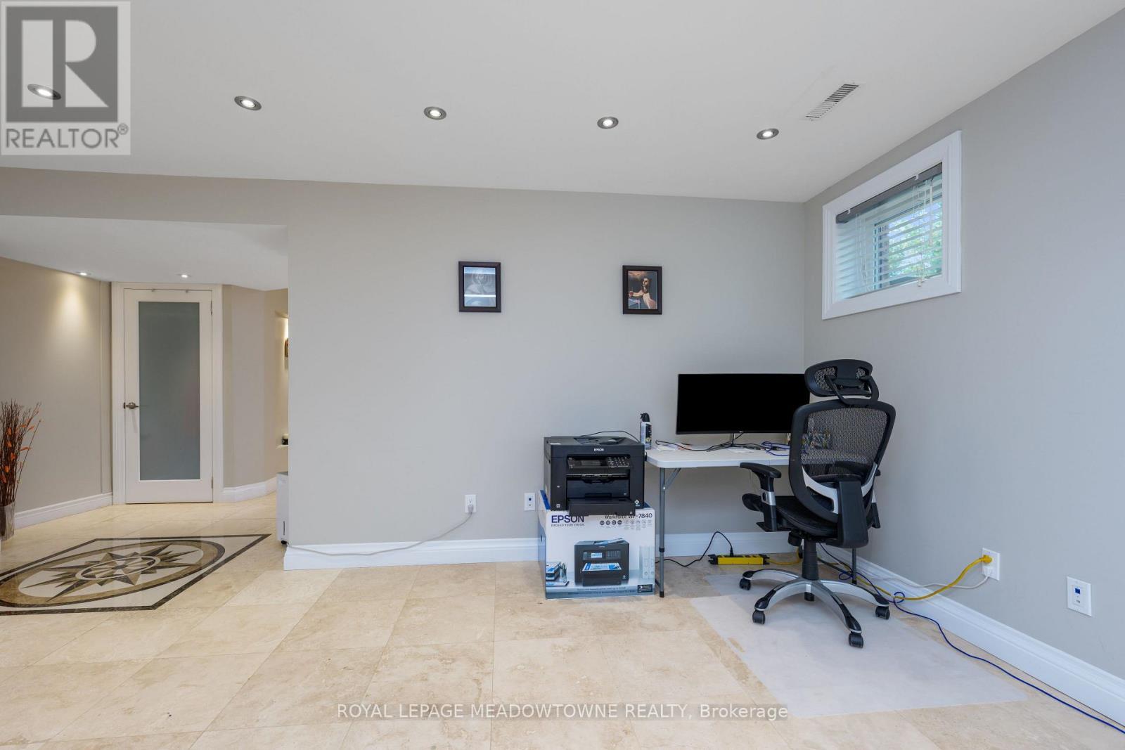 1 Cassidy Lane, Caledon, ON - Indoor