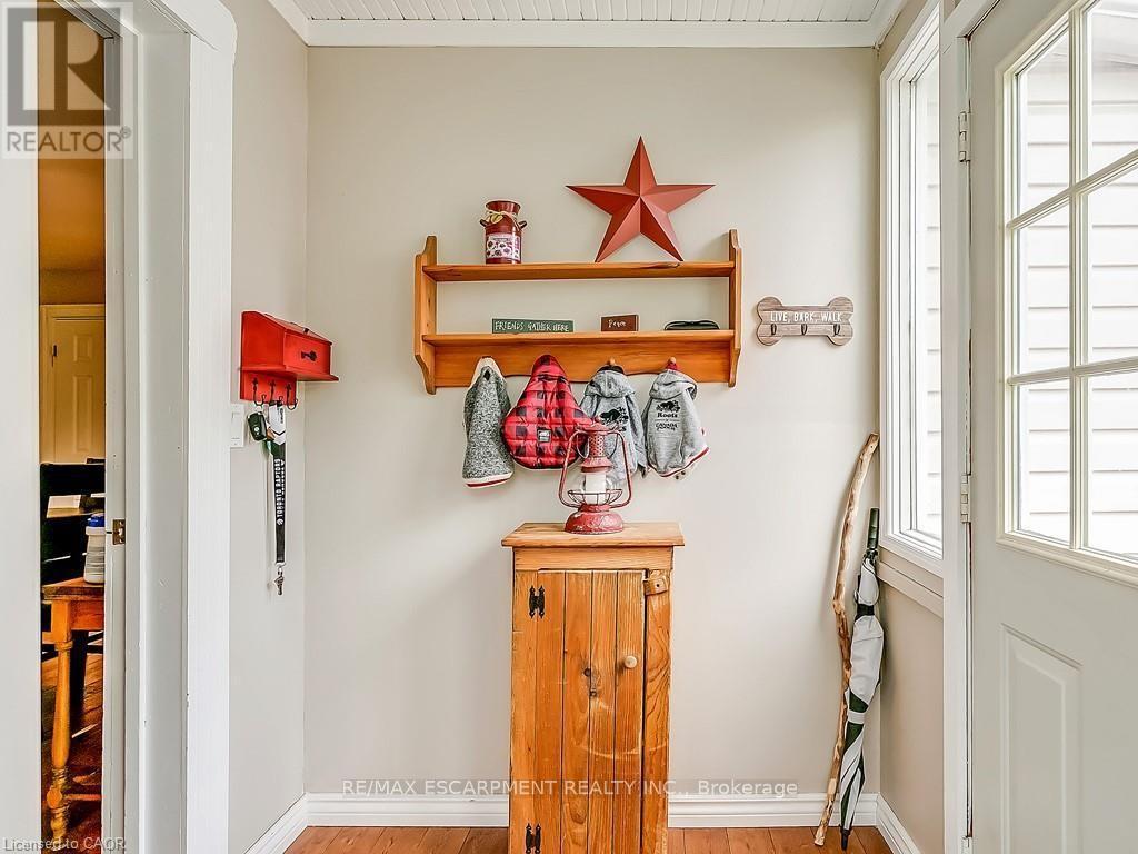 491 Pearl Street, Burlington, ON - Indoor Photo Showing Other Room