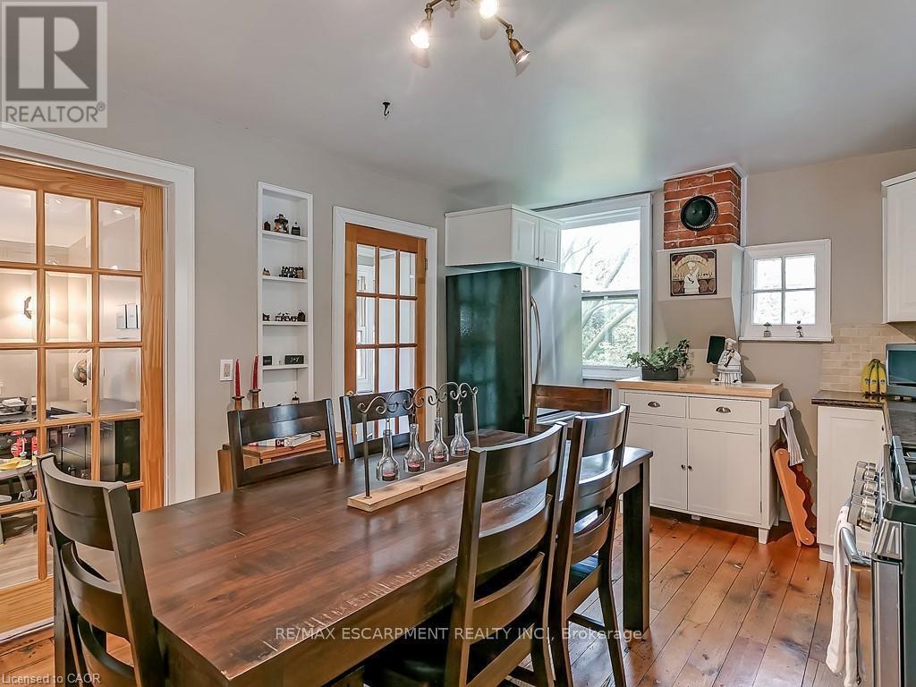 491 Pearl Street, Burlington, ON - Indoor Photo Showing Dining Room