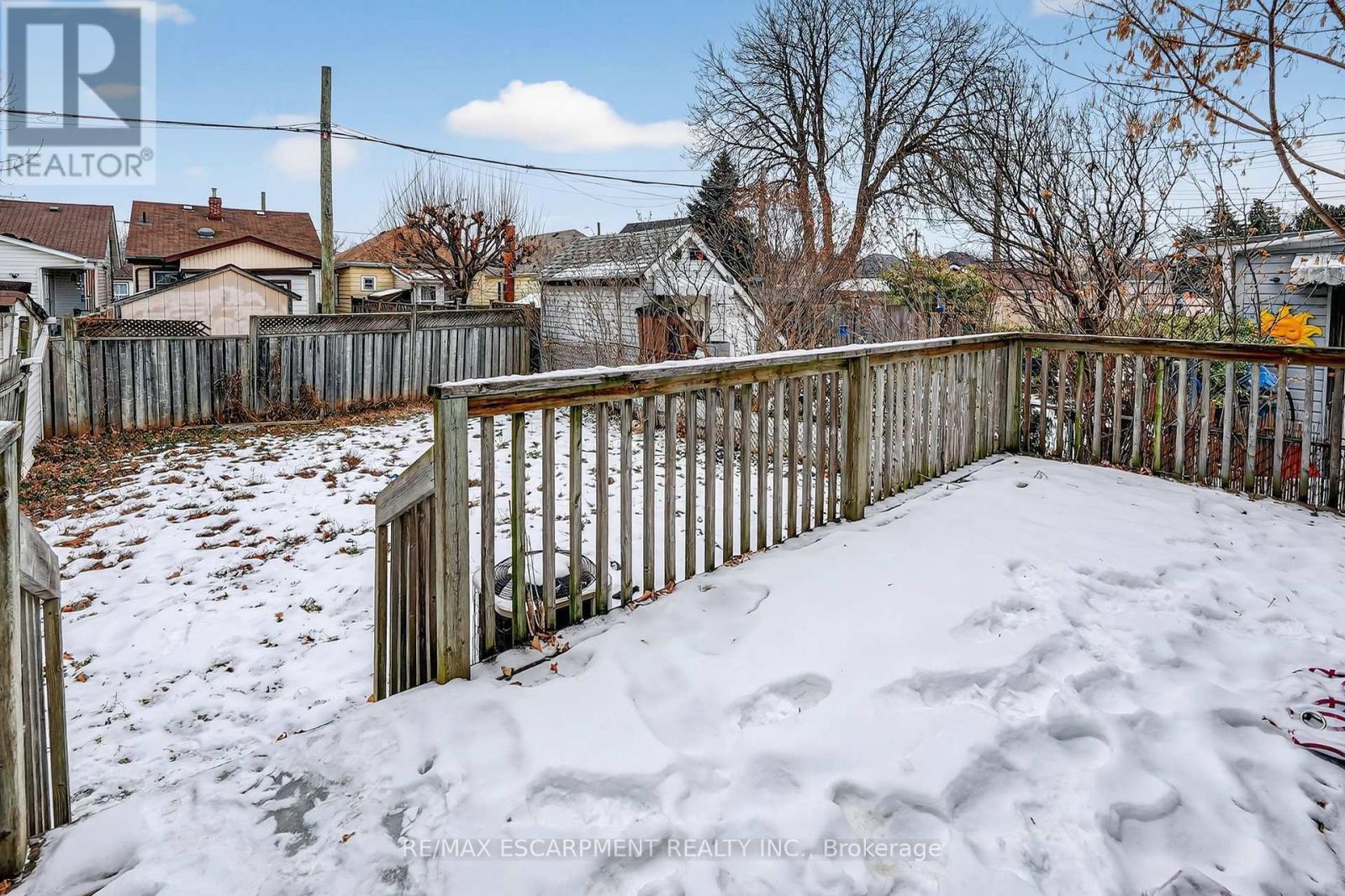 49 Allan Avenue, Hamilton, ON - Outdoor With Deck Patio Veranda