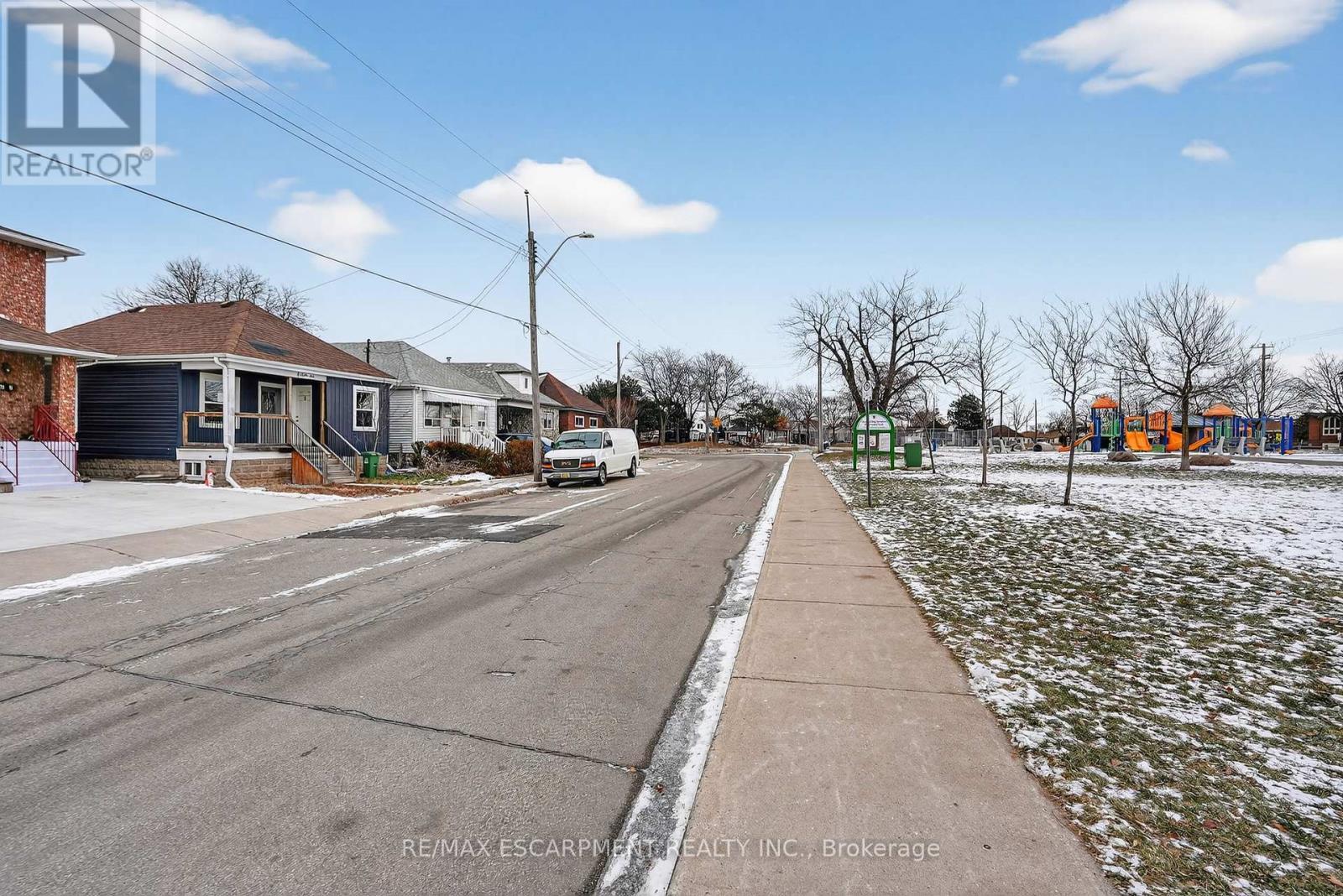 49 Allan Avenue, Hamilton, ON - Outdoor