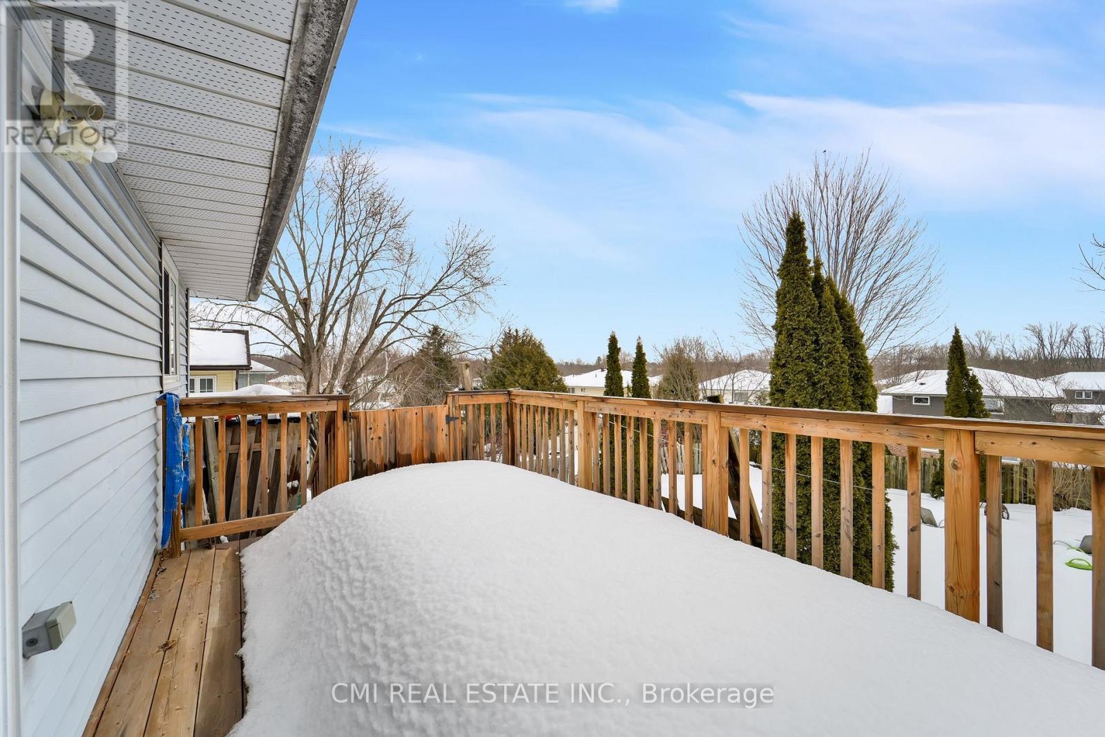 1337 Tudor Crescent, Peterborough, ON - Outdoor