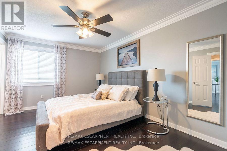 141 Voyager Pass, Hamilton, ON - Indoor Photo Showing Bedroom