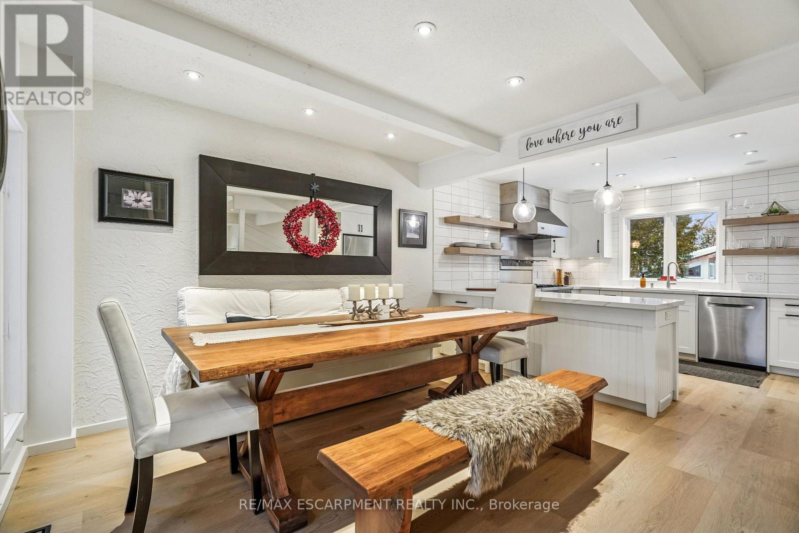 144 Carmichael Crescent, Blue Mountains, ON - Indoor