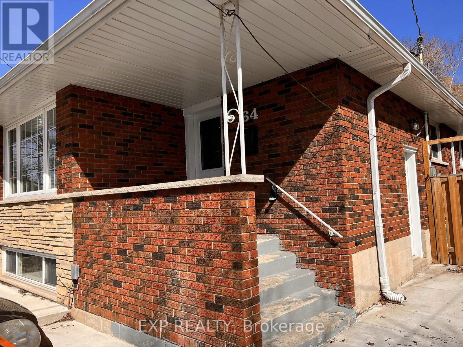 64 Gainsborough Road, Hamilton, ON - Outdoor With Exterior