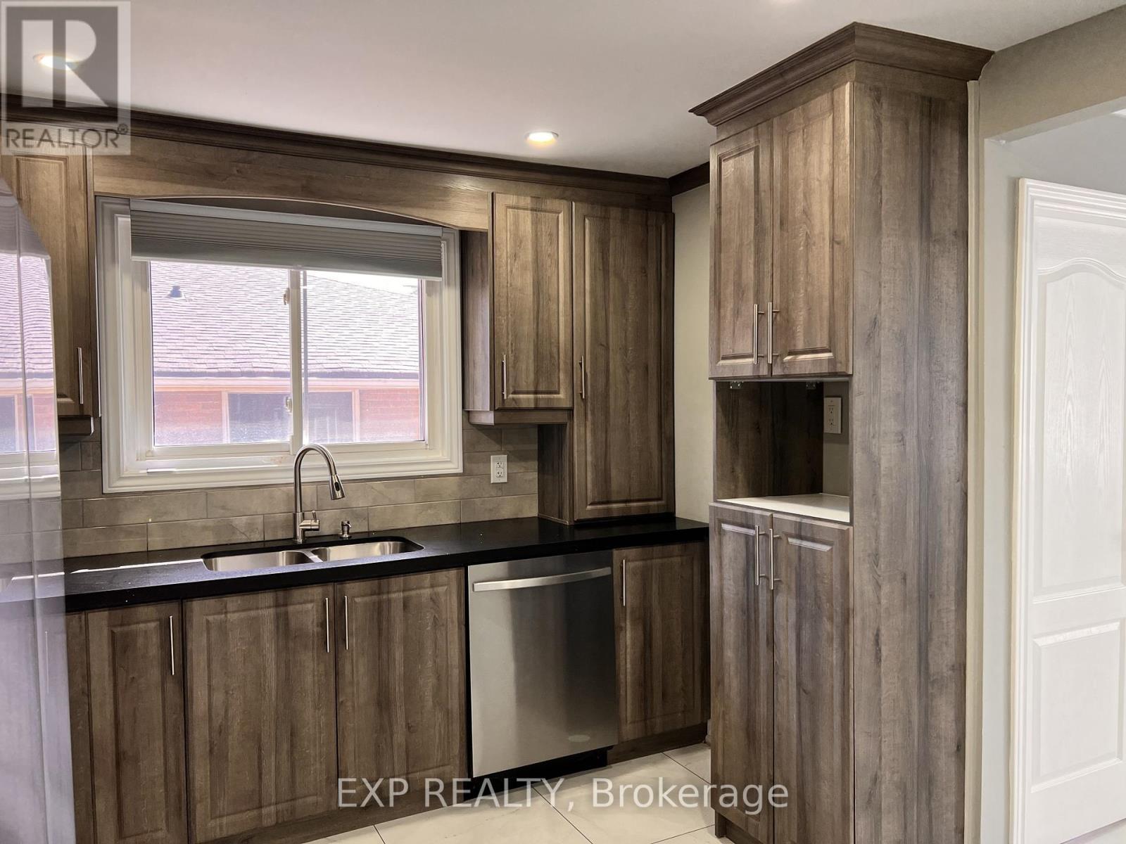 64 Gainsborough Road, Hamilton, ON - Indoor Photo Showing Kitchen With Double Sink