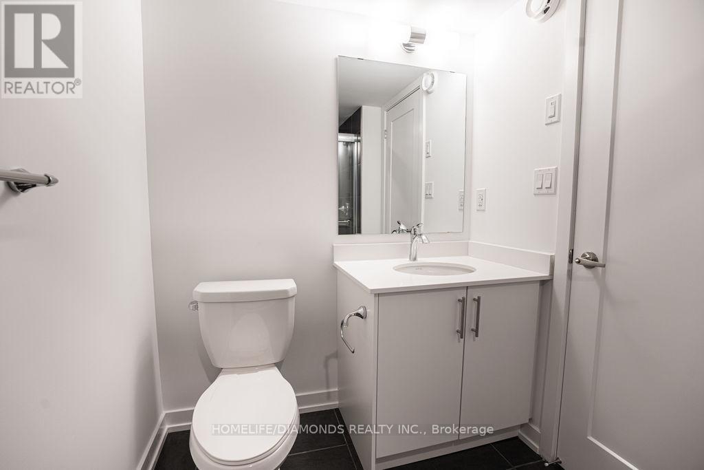 13 - 940 David Street N, Centre Wellington, ON - Indoor Photo Showing Bathroom