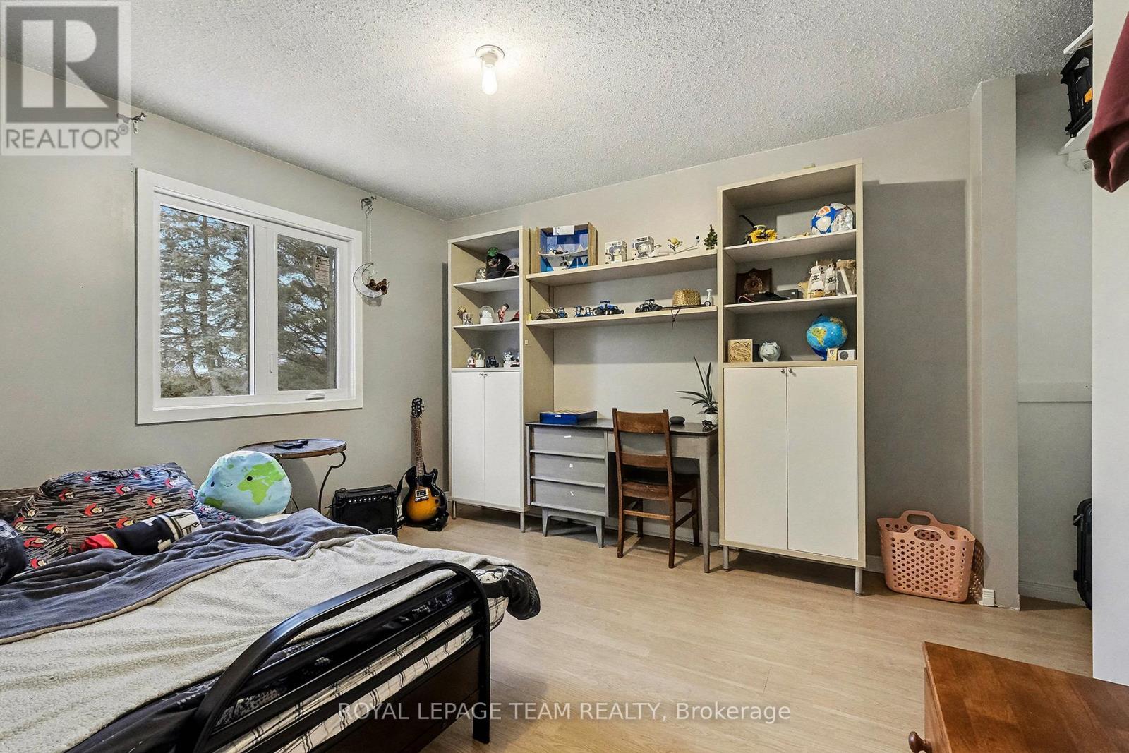 3229 Wild Cherry Drive, Ottawa, ON - Indoor