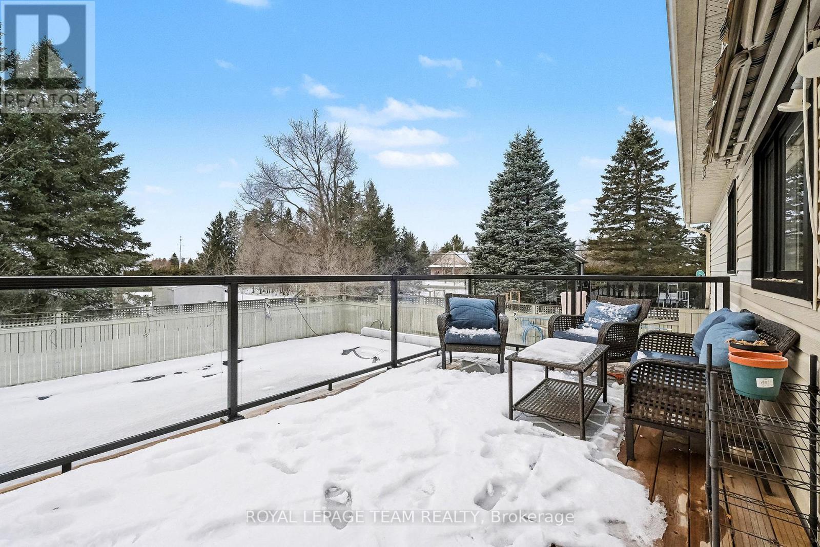 3229 Wild Cherry Drive, Ottawa, ON - Outdoor