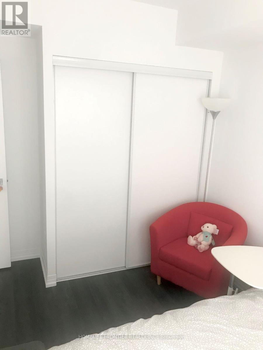 3504 - 251 Jarvis Street, Toronto, ON - Indoor