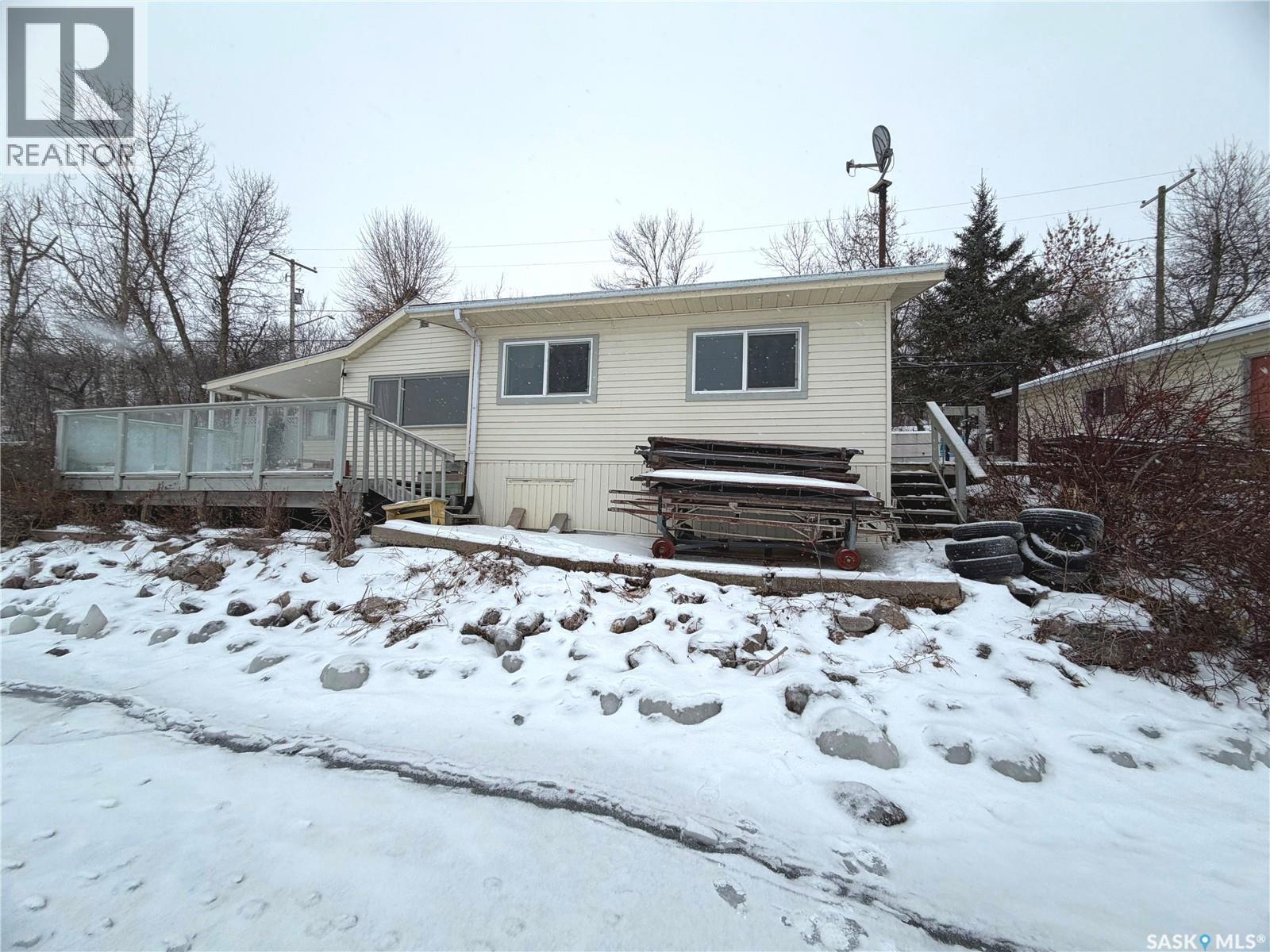 177 Katepwa Road, Katepwa Beach, SK - Outdoor