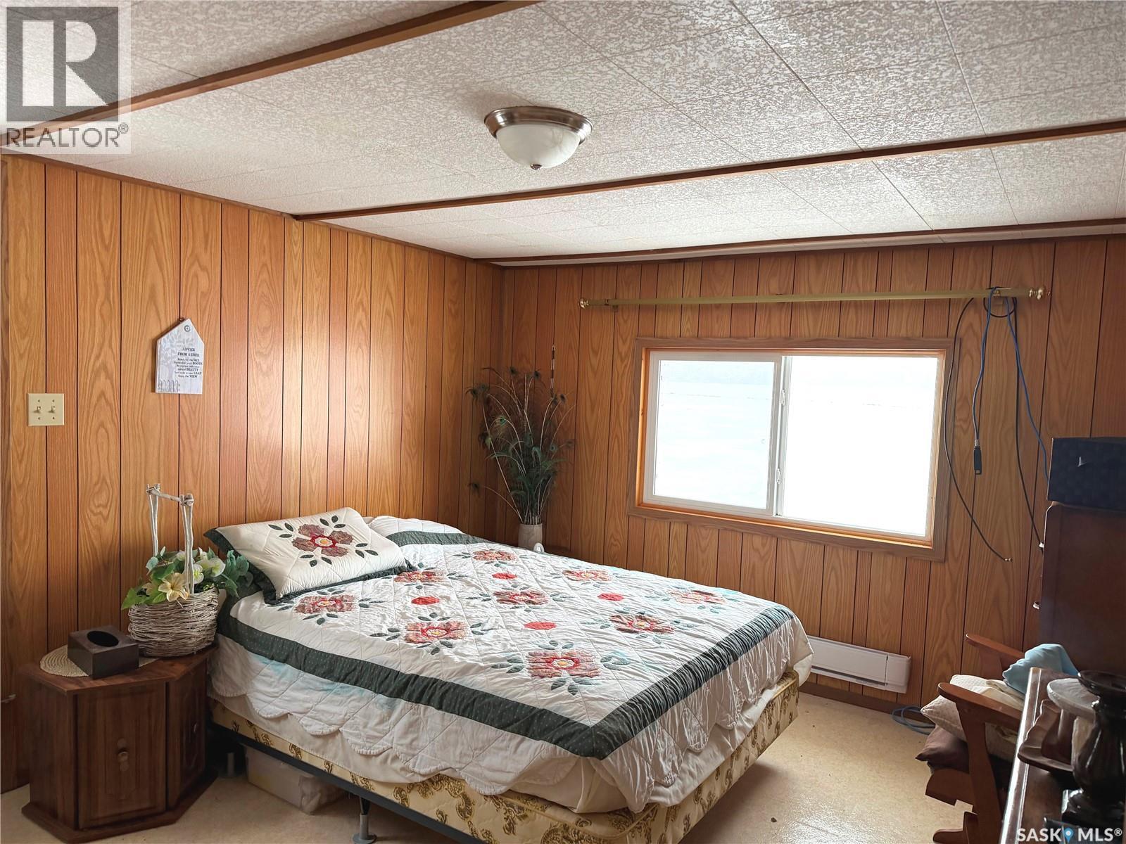 177 Katepwa Road, Katepwa Beach, SK - Indoor Photo Showing Bedroom
