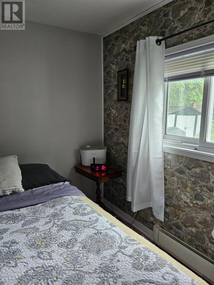 977 County Rd 38, Trent Hills, ON - Indoor Photo Showing Bedroom