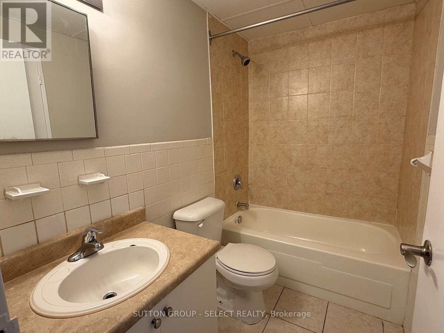 1009 - 573 Mornington Avenue, London East (East G), ON - Indoor Photo Showing Bathroom
