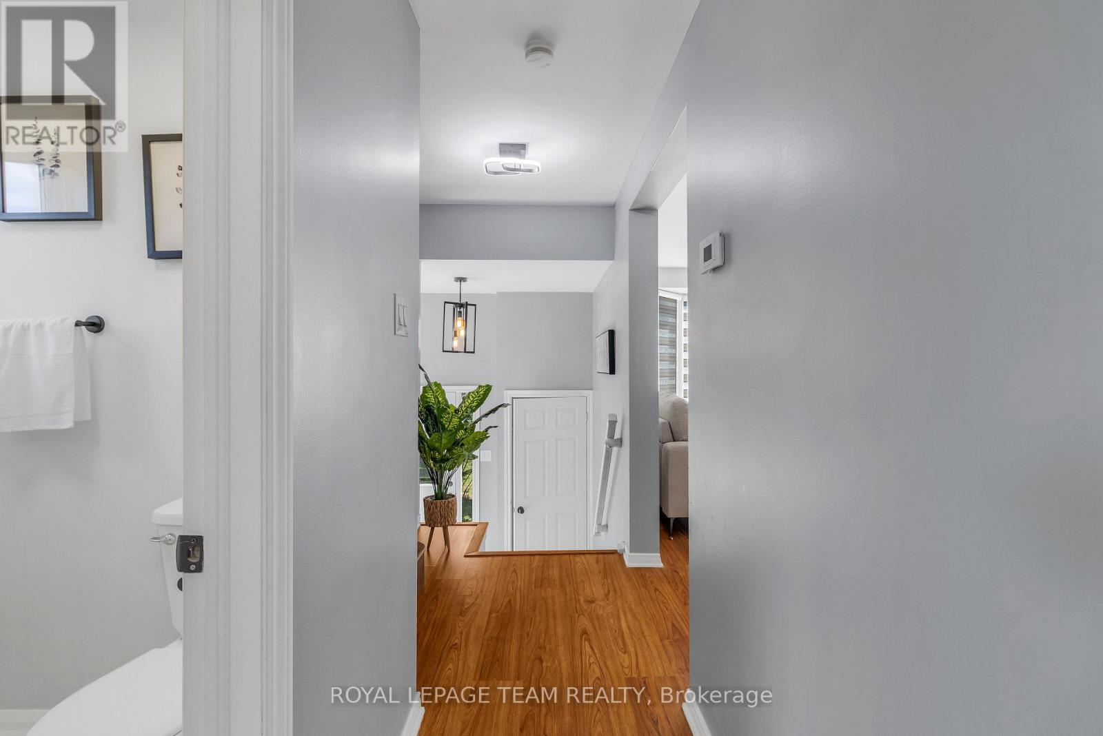 2 Brookhaven Court, Ottawa, ON - Indoor Photo Showing Other Room