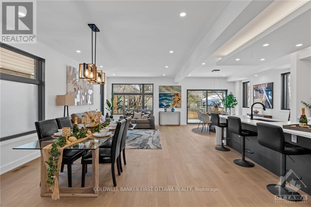 628 Parkview Road, Ottawa, ON - Indoor Photo Showing Dining Room