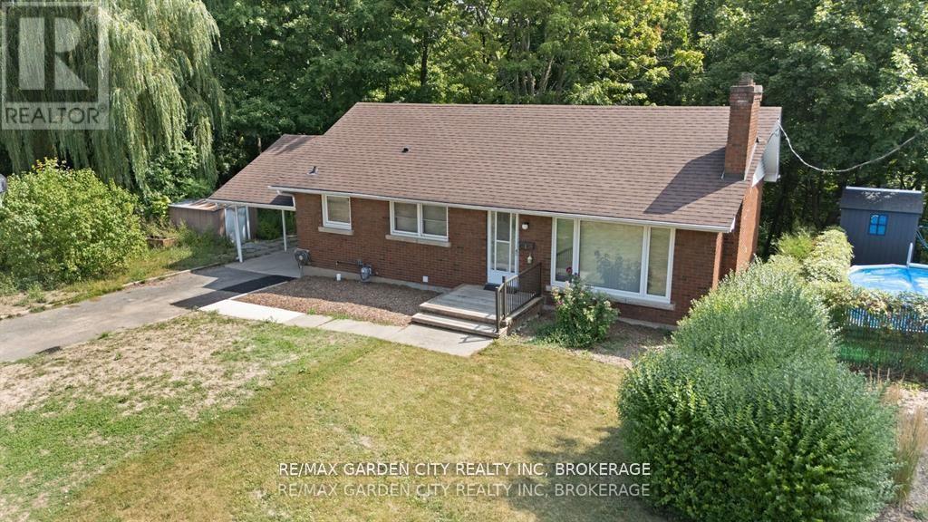 1 Caroline Street, St. Catharines (Glendale/Glenridge), ON - Outdoor
