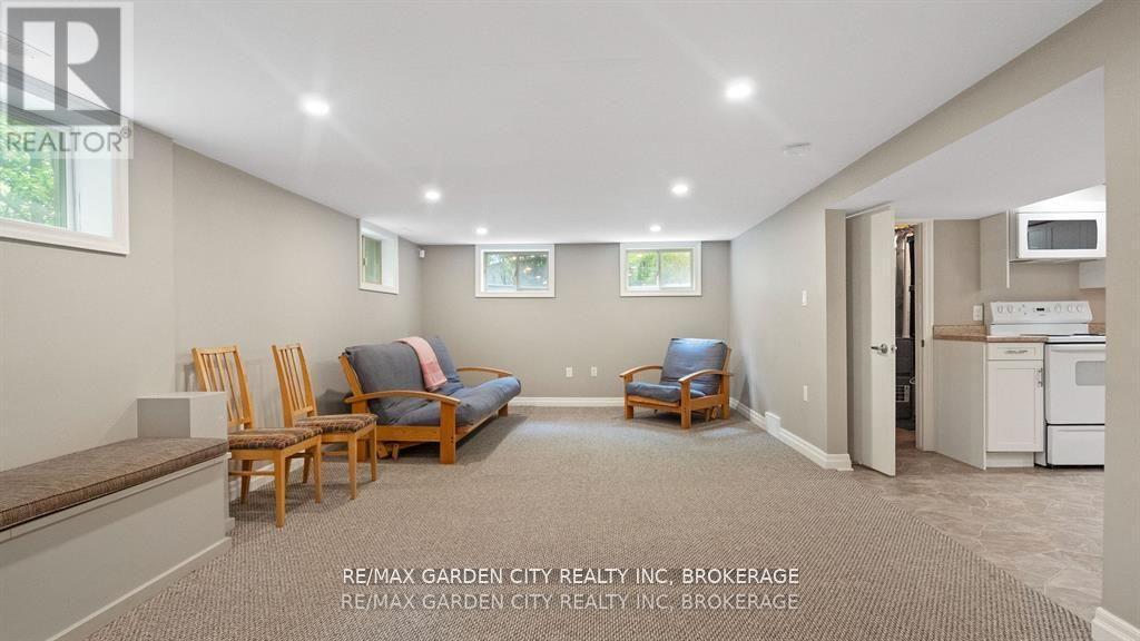 1 Caroline Street, St. Catharines (Glendale/Glenridge), ON - Indoor Photo Showing Basement