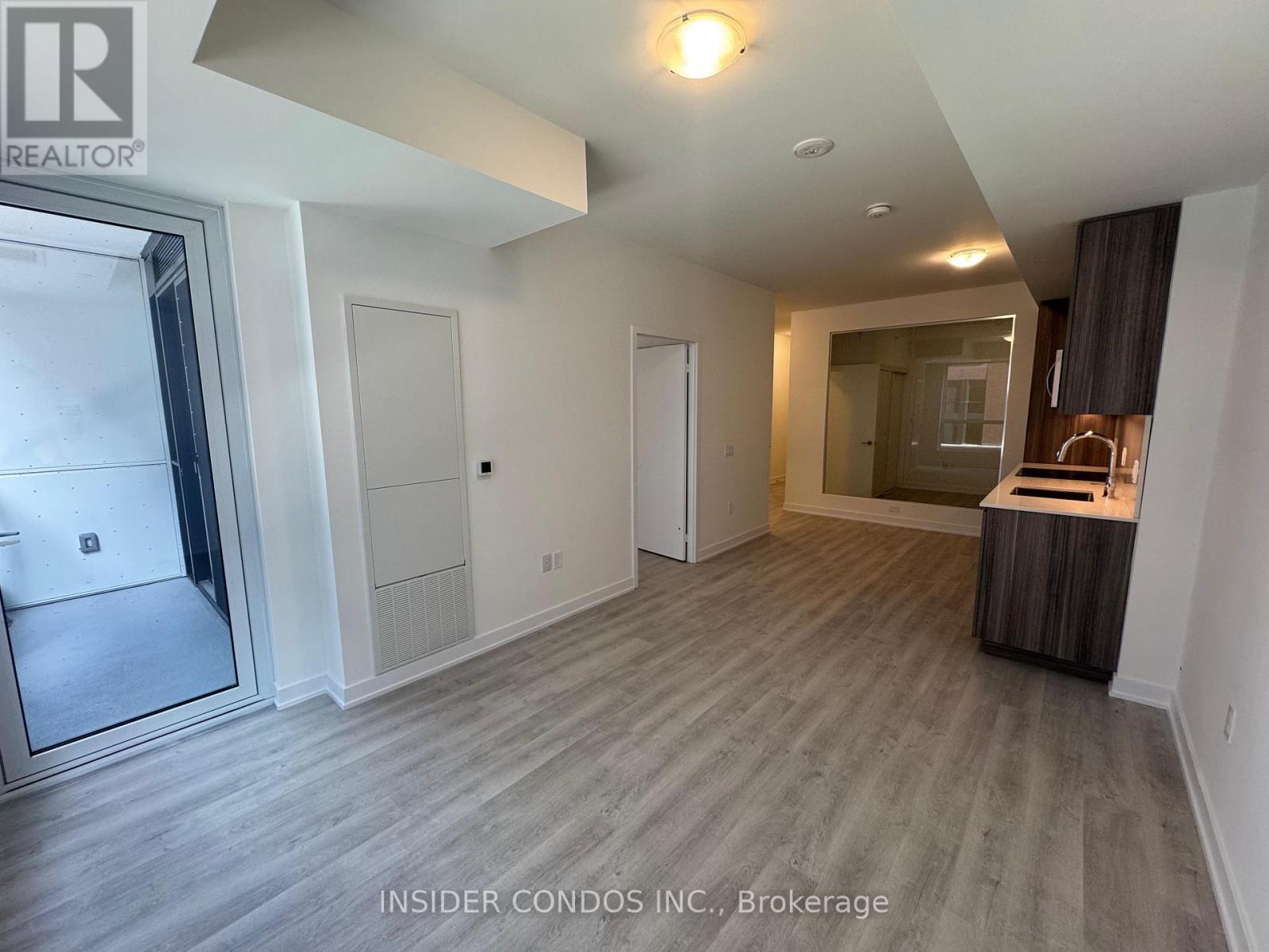 331 - 15 Richardson Street, Toronto, ON - Indoor Photo Showing Other Room