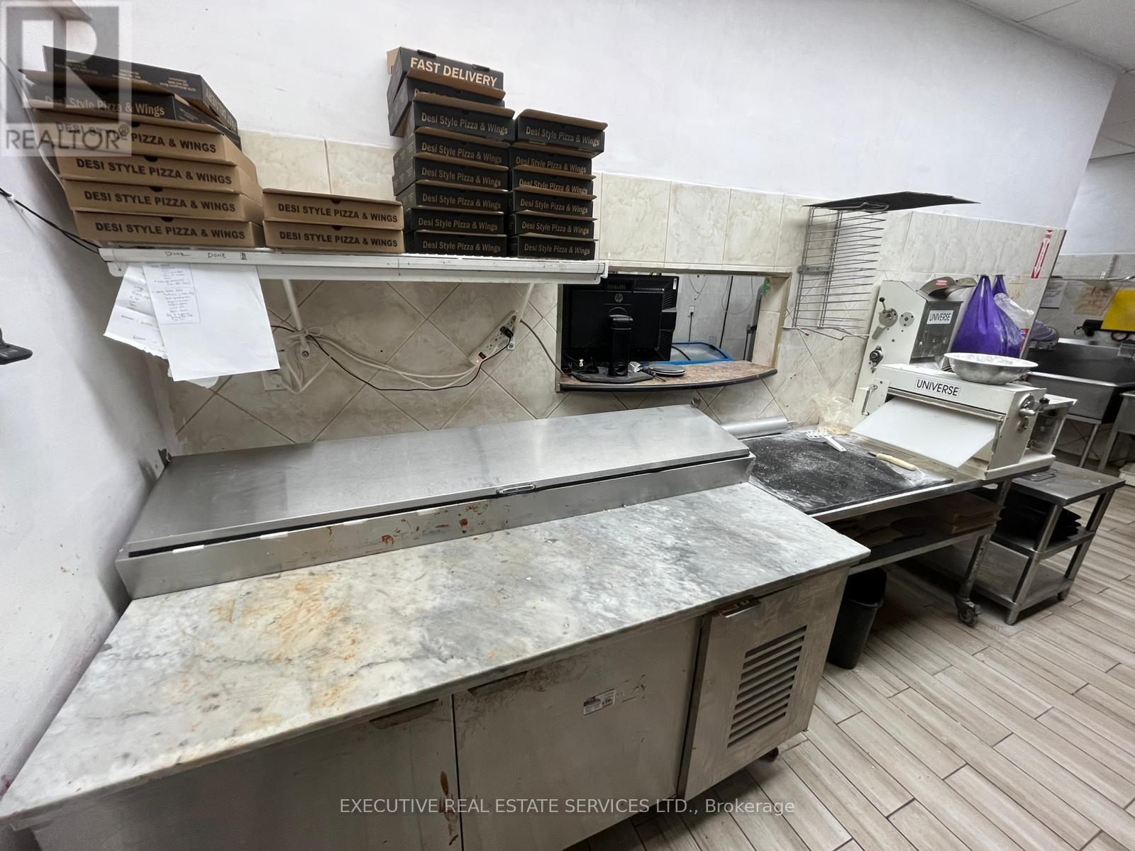 2 - 5637 Finch Avenue E, Toronto, ON