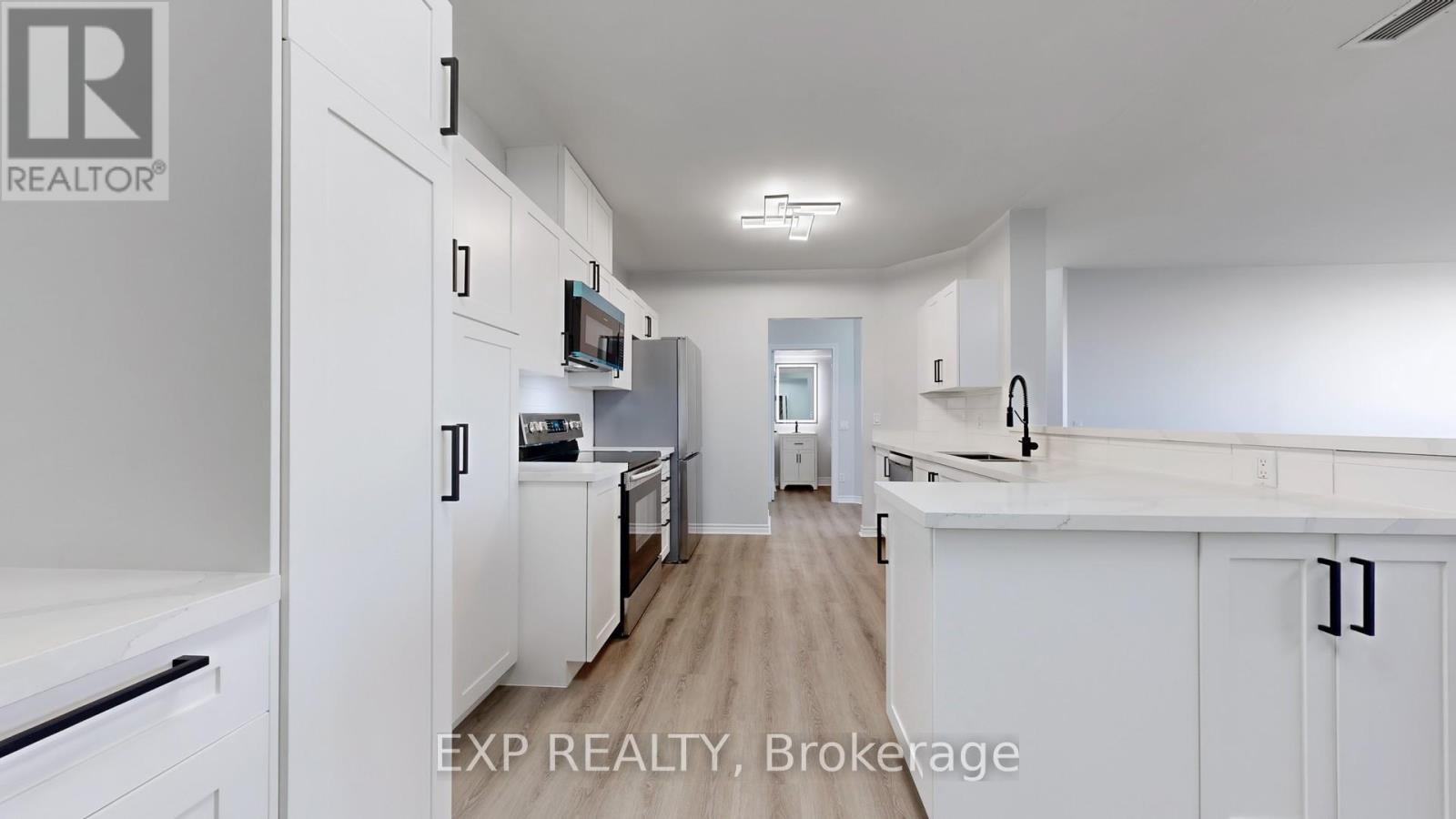 Ph09 - 115 Omni Drive, Toronto, ON - Indoor Photo Showing Kitchen