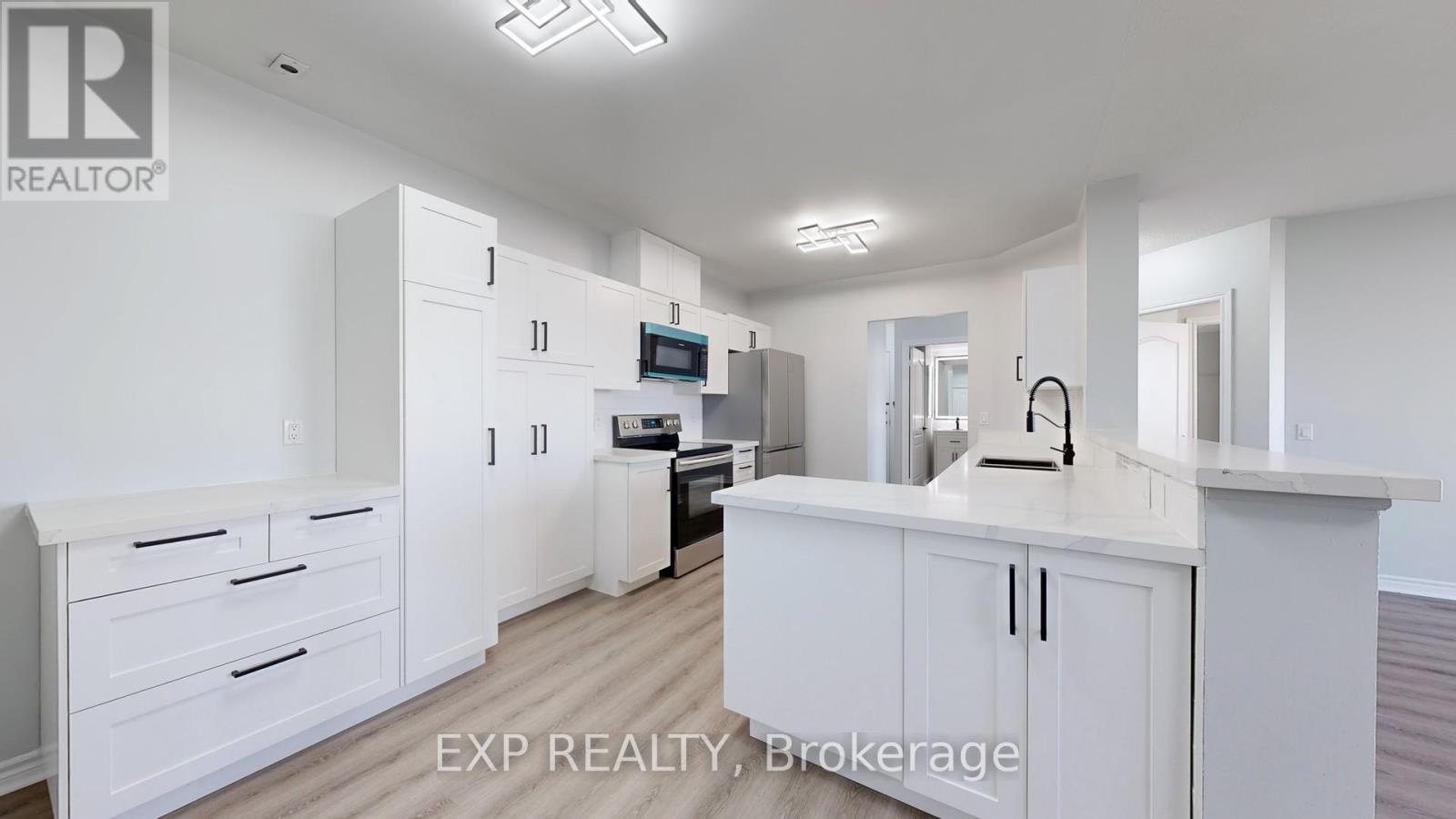 Ph09 - 115 Omni Drive, Toronto, ON - Indoor Photo Showing Kitchen