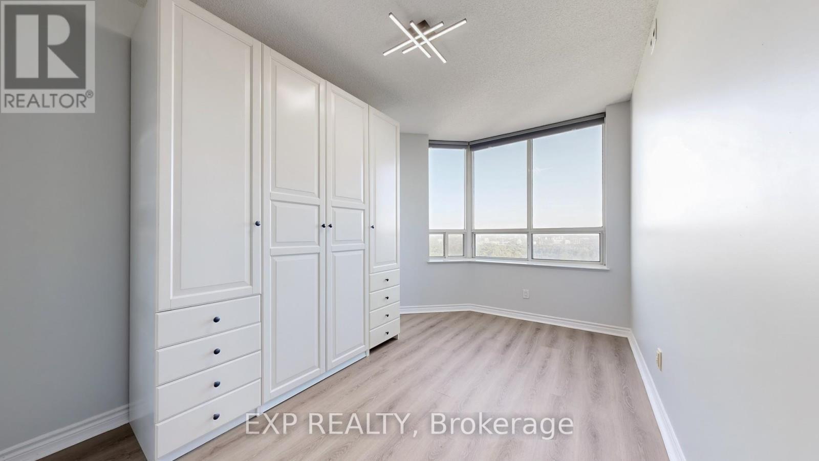 Ph09 - 115 Omni Drive, Toronto, ON - Indoor Photo Showing Other Room