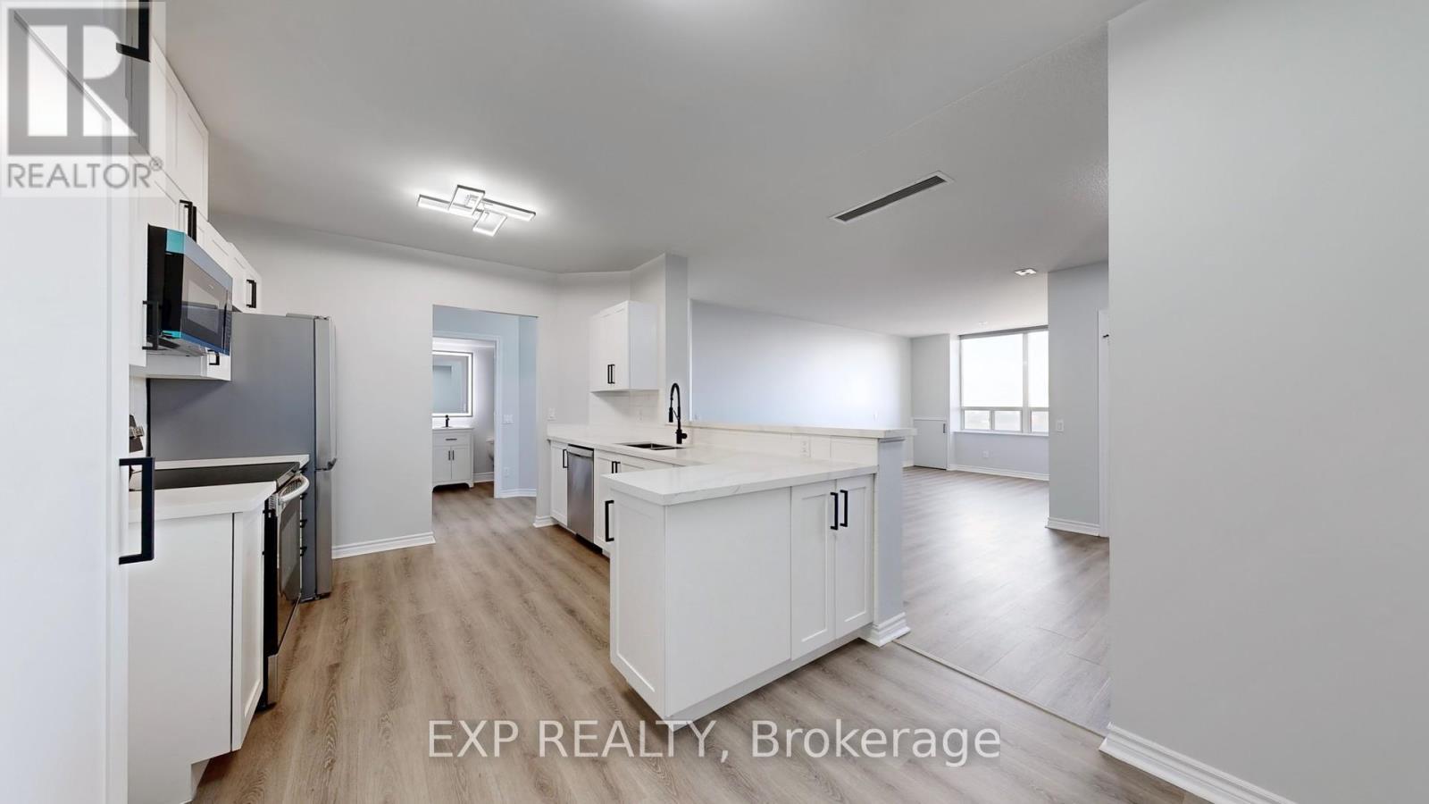 Ph09 - 115 Omni Drive, Toronto, ON - Indoor Photo Showing Kitchen