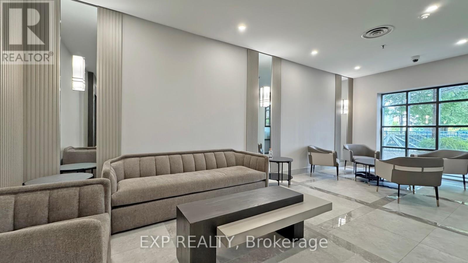 Ph09 - 115 Omni Drive, Toronto, ON - Indoor Photo Showing Other Room