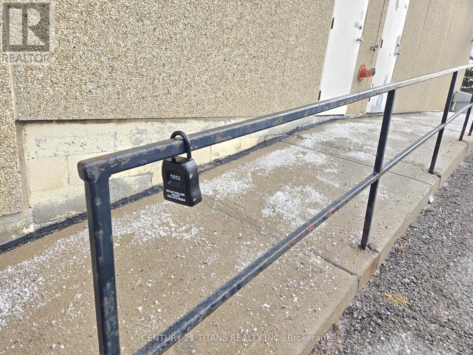 202 - 80 Nashdene Road, Toronto, ON