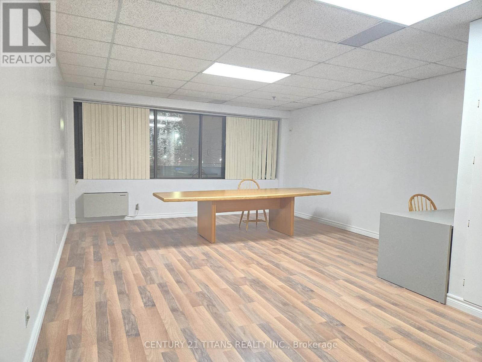 202 - 80 Nashdene Road, Toronto, ON