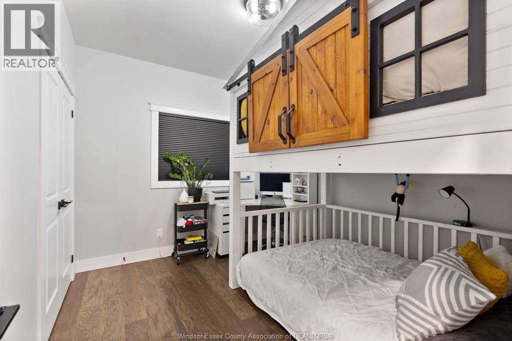 22 Lundy Street, Amherstburg, ON - Indoor Photo Showing Bedroom