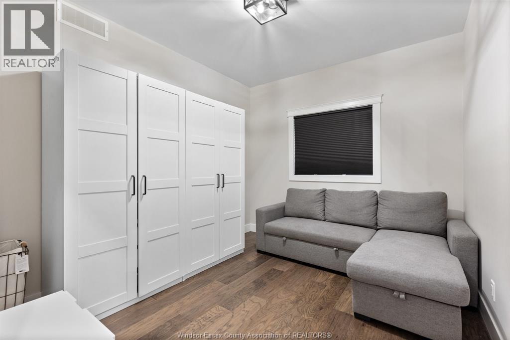 22 Lundy Street, Amherstburg, ON - Indoor